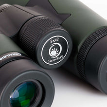 Load image into Gallery viewer, NatureRAY Trailbird 8x42 Green Binoculars